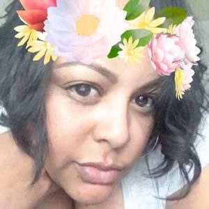 Meet your Posher, Alicia